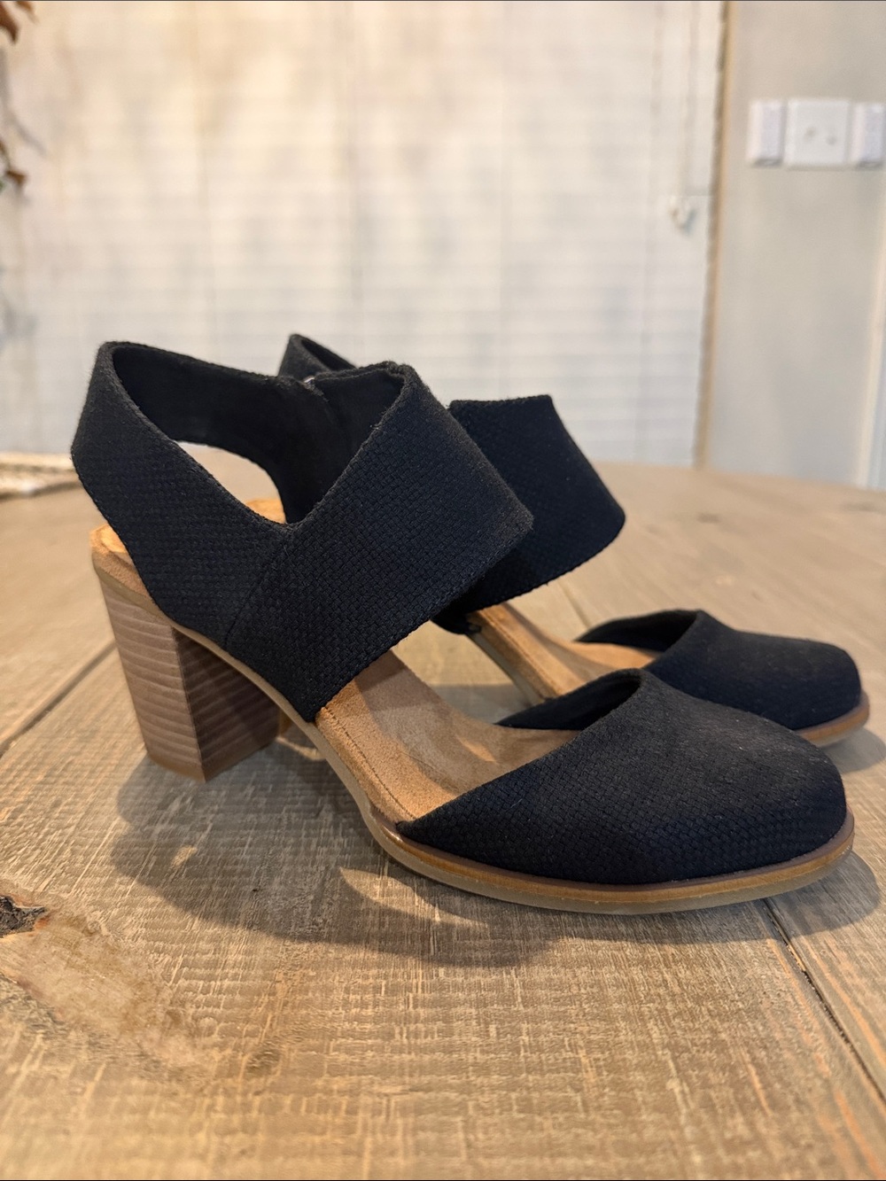 Tom’s Majorca Pump